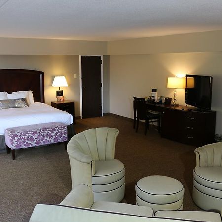 The Avalon Hotel And Conference Center Erie Exterior foto