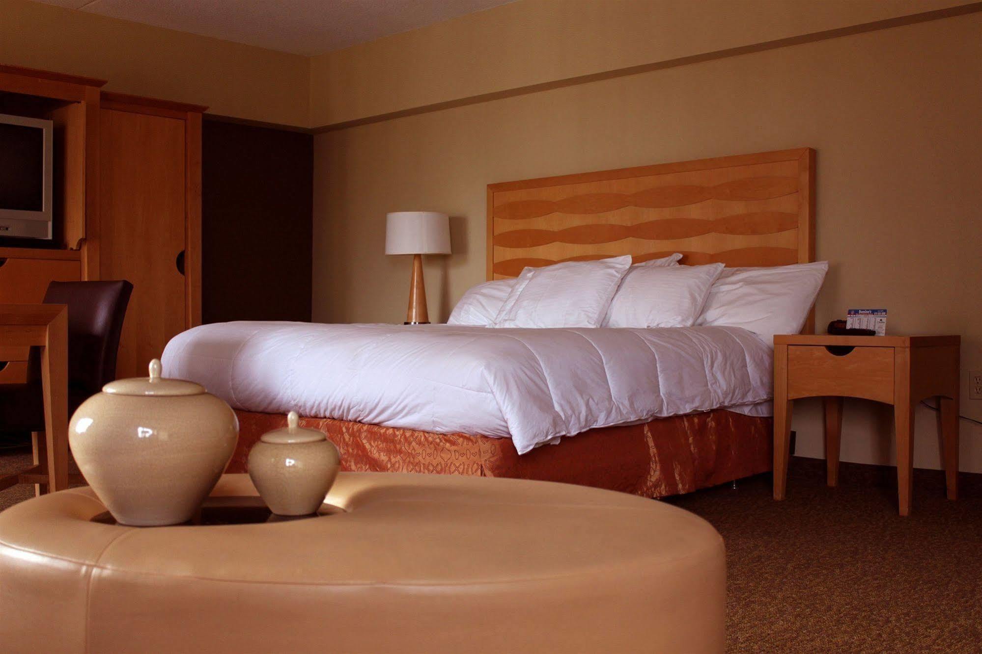 The Avalon Hotel And Conference Center Erie Exterior foto